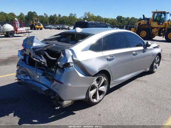 1HGCV2F91KA012608 — 2019 Honda Accord, фото 4 с аукциона IAAI, Передняя и задняя части