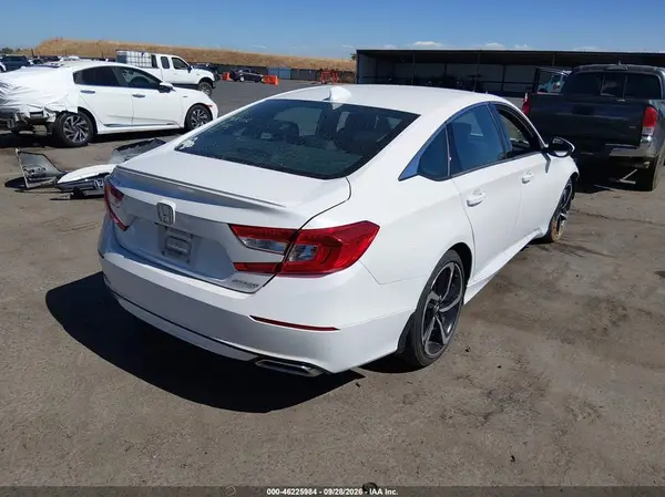 1HGCV1F39KA073176 — 2019 Honda Accord, фото 4 с аукциона IAAI 14.10.2026, Передняя часть
