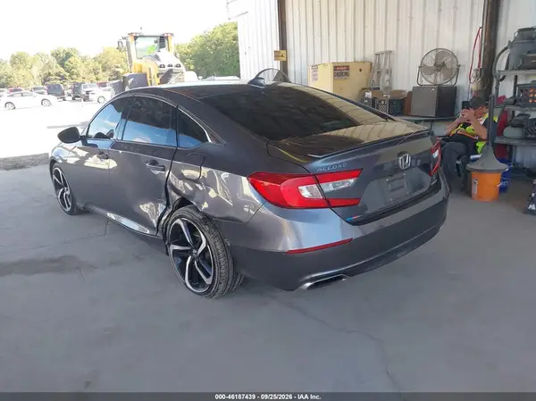 1HGCV1F34LA140543 — 2020 Honda Accord, фото 3 с аукциона IAAI, Левый бок