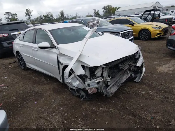 1HGCV1F33LA150822 — 2020 Honda Accord, Передняя часть слева (Left Front), фото до ремонта