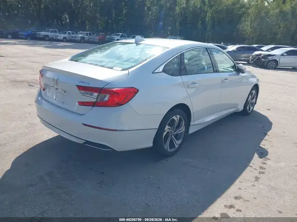 1HGCV1F53LA123329 — 2020 Honda Accord, фото 4 с аукциона IAAI 07.10.2026, Град