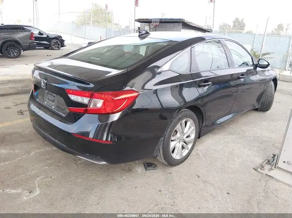 1HGCV1F16LA124360 — 2020 Honda Accord, фото 4 с аукциона IAAI, Левый бок