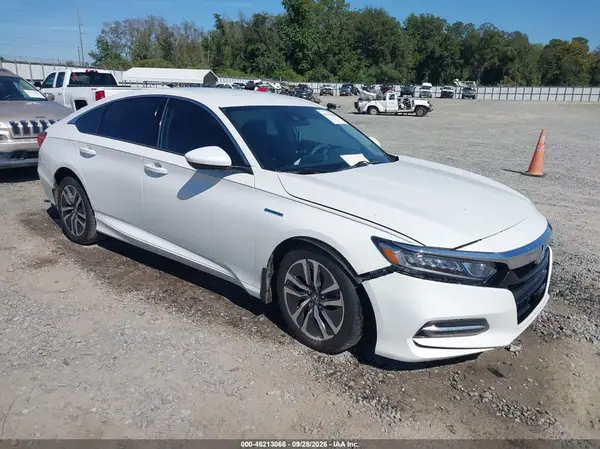 1HGCV3F10LA008616 — 2020 Honda Accord, Передняя часть слева (Left Front), фото до ремонта