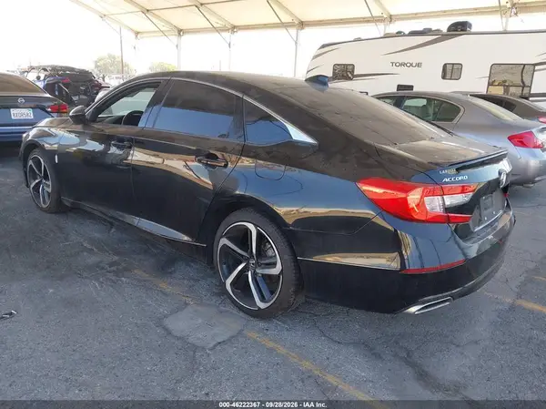 1HGCV1F37LA028528 — 2020 Honda Accord, фото 3 с аукциона IAAI, Правый бок