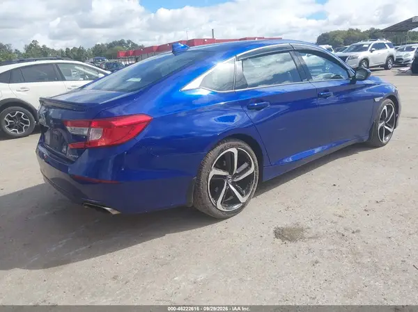 1HGCV1F32LA019302 — 2020 Honda Accord, фото 4 с аукциона IAAI 01.10.2026, Естественный износ