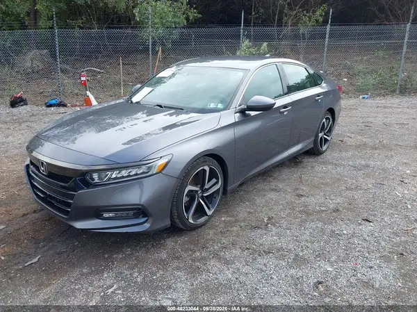 1HGCV1F31LA050184 — 2020 Honda Accord, фото 2 с аукциона IAAI 10.10.2026, Не указано