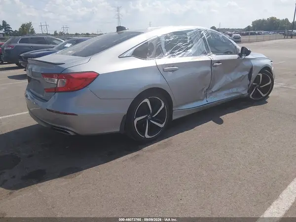 1HGCV2F30MA009102 — 2021 Honda Accord, фото 4 с аукциона IAAI 06.10.2026, Естественный износ