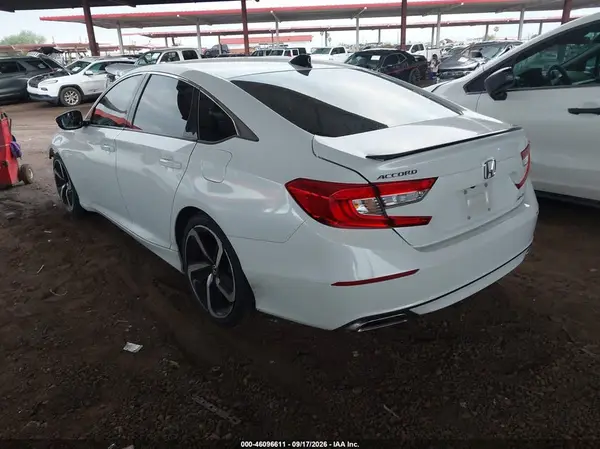 1HGCV1F38MA074256 — 2021 Honda Accord, фото 3 с аукциона IAAI 14.10.2026, Передняя часть