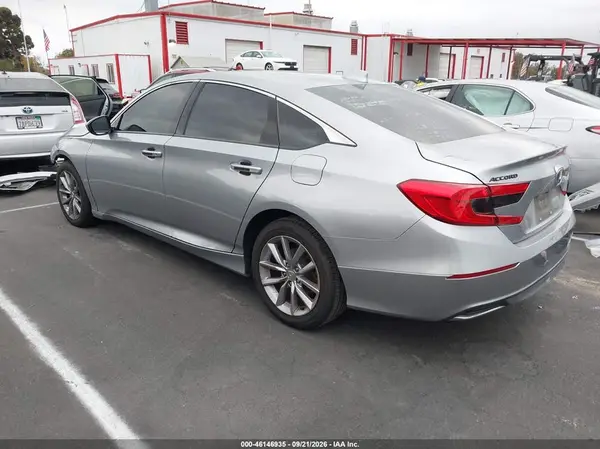1HGCV1F1XMA032251 — 2021 Honda Accord, фото 3 с аукциона IAAI 15.10.2026, Передняя часть