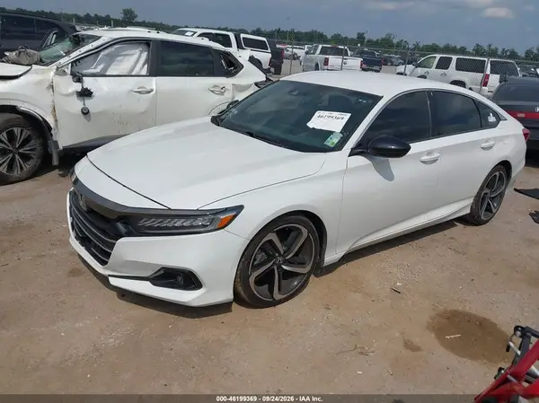 1HGCV1F38MA002036 — 2021 Honda Accord, фото 2 с аукциона IAAI, Передняя часть