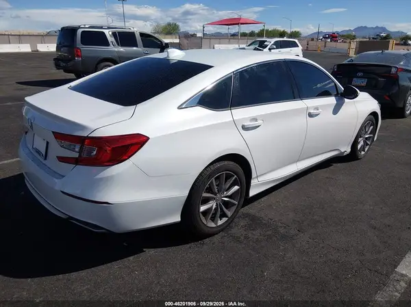 1HGCV1F17MA047273 — 2021 Honda Accord, фото 4 с аукциона IAAI, Левый бок