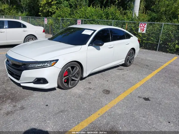 1HGCV1F37MA124368 — 2021 Honda Accord, фото 2 с аукциона IAAI, Подтопление