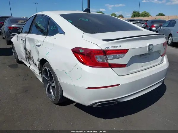 1HGCV1F37MA015909 — 2021 Honda Accord, фото 3 с аукциона IAAI, Левый бок