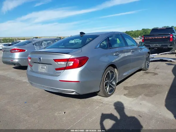 1HGCV3F21NA026621 — 2022 Honda Accord, фото 4 с аукциона IAAI 12.10.2026, Передняя часть