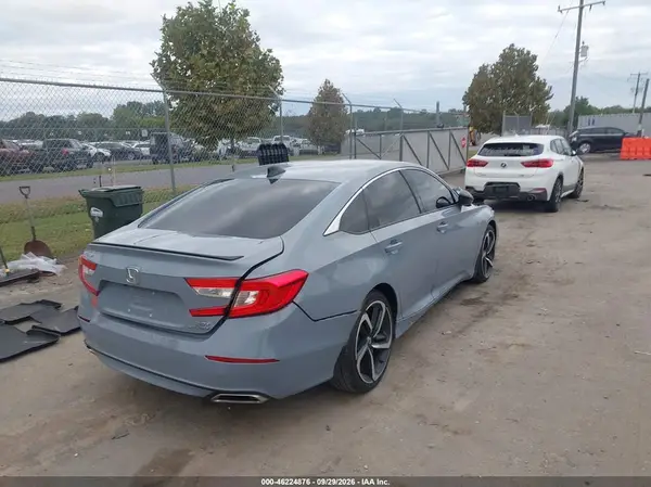 1HGCV2F32NA011998 — 2022 Honda Accord, фото 4 с аукциона IAAI, Передняя часть