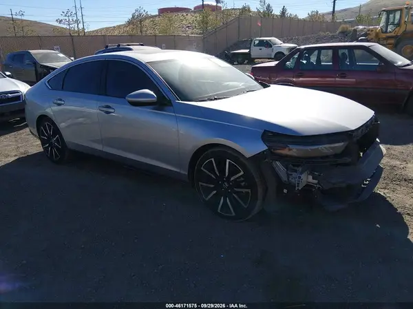 1HGCY2F8XRA028167 — 2024 Honda Accord, Передняя часть слева (Left Front), фото до ремонта