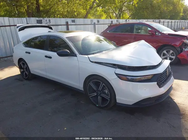 1HGCY2F56RA018239 — 2024 Honda Accord, Передняя часть (Front & Rear), фото до ремонта
