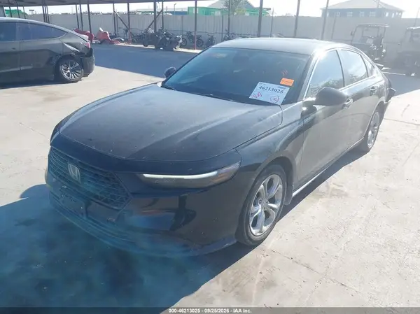 1HGCY1F26RA041021 — 2024 Honda Accord, фото 2 с аукциона IAAI, Задняя часть