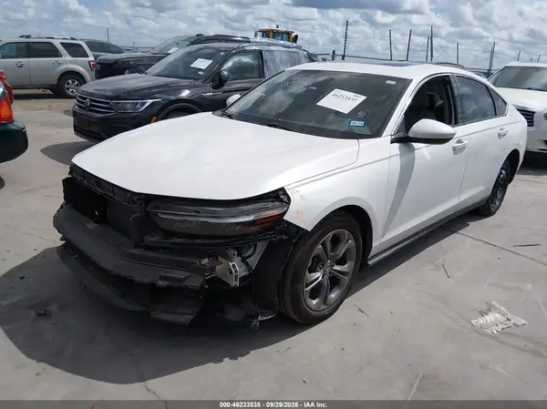1HGCY1F30RA066702 — 2024 Honda Accord, фото 2 с аукциона IAAI, Передняя часть