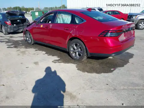 1HGCY1F36RA088252 — 2024 Honda Accord, фото 4 с аукциона IAAI, Левый и правый бока