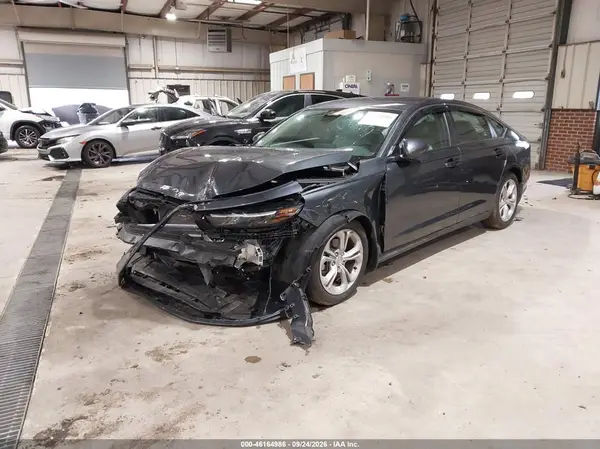1HGCY1F2XSA016998 — 2025 Honda Accord, фото 2 с аукциона IAAI, Передняя часть