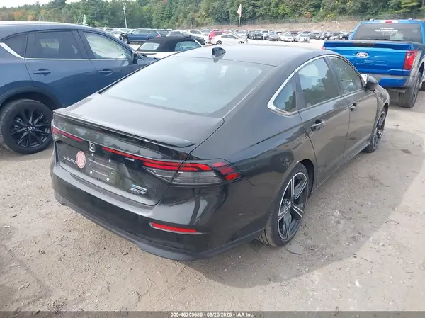 1HGCY2F51SA092223 — 2025 Honda Accord, фото 4 с аукциона IAAI, Передняя часть