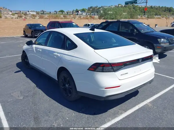 1HGCY1F41SA068988 — 2025 Honda Accord, фото 3 с аукциона IAAI, Передняя часть справа