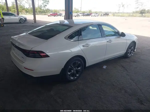 1HGCY2F69SA067210 — 2025 Honda Accord, фото 4 с аукциона IAAI, Передняя часть слева