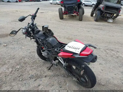 2015 Honda Cb300 F VIN MLHNC5219F5100459 фото 3