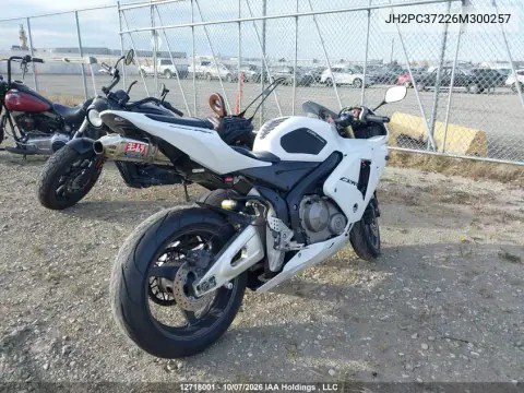 2006 Honda Cbr600 Rr VIN JH2PC37226M300257 фото 4