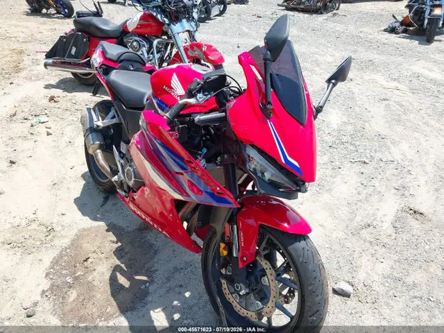 MLHPC7054S5100633 — 2025 Honda CBR500 Ra, Передняя часть (Front & Rear), фото до ремонта