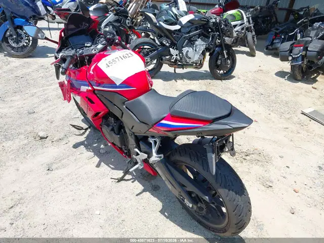 MLHPC7054S5100633 — 2025 Honda CBR500 Ra, фото 3 с аукциона IAAI 13.10.2026, Передняя часть