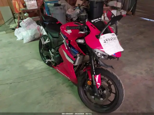MLHPC7052S5101215 — 2025 Honda CBR500 Ra, Передняя часть (Front End), фото до ремонта