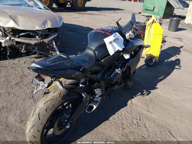MLHRH1550T5201007 — 2026 Honda CBR650 R, фото 4 с аукциона IAAI 13.10.2026, Повреждения со всех сторон