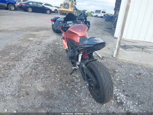 2023 Honda CBR650 RA VIN MLHRH0155P5400611 фото 3