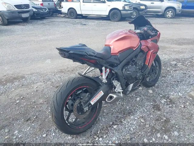 2023 Honda CBR650 RA VIN MLHRH0155P5400611 фото 4