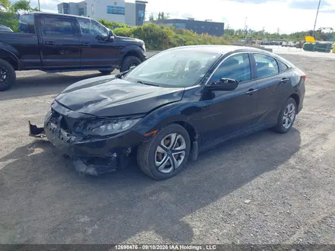2018 Honda Civic Dx VIN 2HGFC2E27JH035057 фото 2
