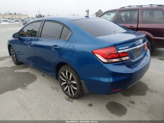 2HGFB2F97FH527352 — 2015 Honda Civic EX-L, фото 3 с аукциона IAAI 14.10.2026, Правый бок