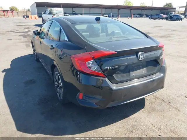 19XFC1F76GE210776 — 2016 Honda Civic EX-L, фото 3 с аукциона IAAI 14.10.2026, Передняя часть