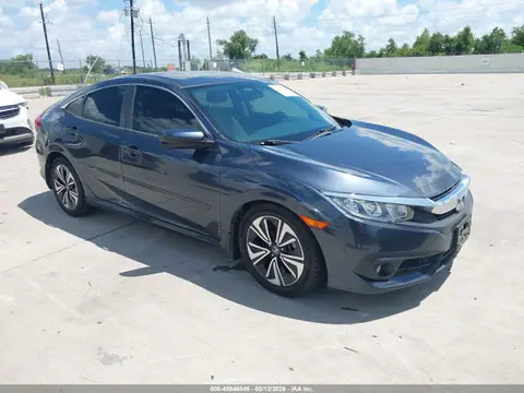 JHMFC1F76JX005836 — 2018 Honda Civic EX-L, Передняя часть слева (Left Front), фото до ремонта