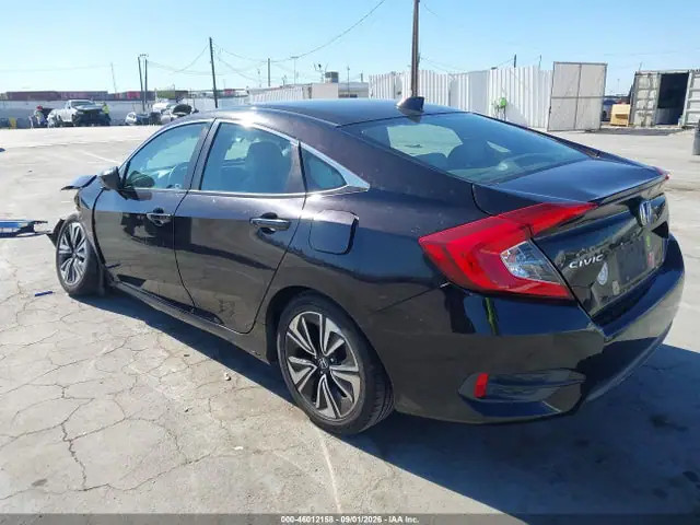 19XFC1F33GE213664 — 2016 Honda Civic EX-T, фото 3 с аукциона IAAI 14.10.2026, Передняя часть