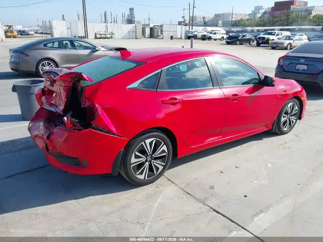 2HGFC1F30GH632805 — 2016 Honda Civic EX-T, фото 4 с аукциона IAAI 30.09.2026, Задняя часть