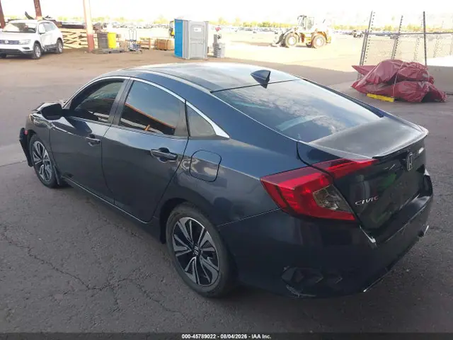 JHMFC1F3XJX007456 — 2018 Honda Civic EX-T, фото 3 с аукциона IAAI 29.09.2026, Передняя часть