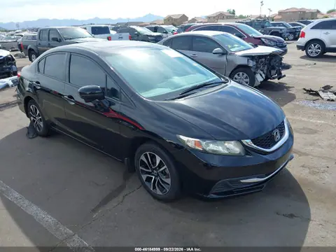 2HGFB2F87FH529884 — 2015 Honda Civic EX, Передняя часть слева (Left Front), фото до ремонта