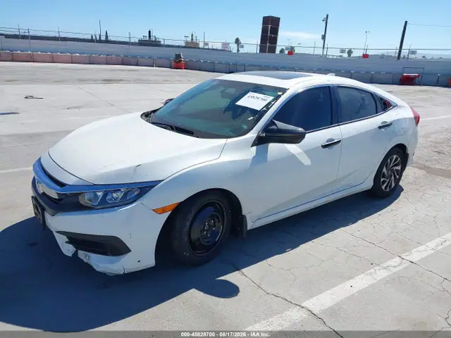 2HGFC2F71HH527281 — 2017 Honda Civic EX, фото 2 с аукциона IAAI 30.09.2026, Правый бок