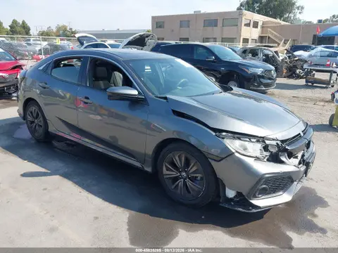 SHHFK7H58HU423658 — 2017 Honda Civic EX, Передняя часть слева (Left Front), фото до ремонта