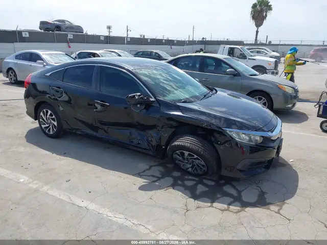19XFC2F78HE201374 — 2017 Honda Civic EX, Естественный износ (Normal Wear & Tear), фото до ремонта
