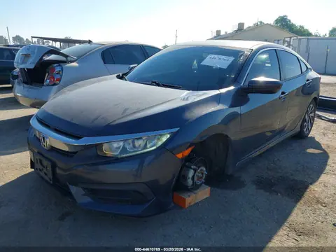 2018 Honda CIVIC EX VIN 19XFC2F76JE205378 фото 2