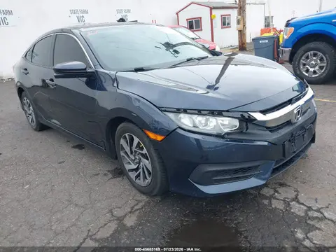 2HGFC2F78JH588861 — 2018 Honda Civic EX, Передняя часть (Front End), фото до ремонта