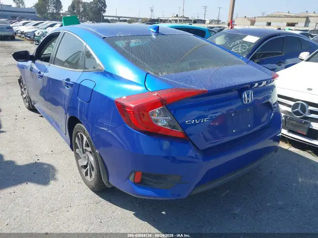 2HGFC2F74JH566307 — 2018 Honda Civic EX, фото 3 с аукциона IAAI 30.09.2026, Передняя часть слева